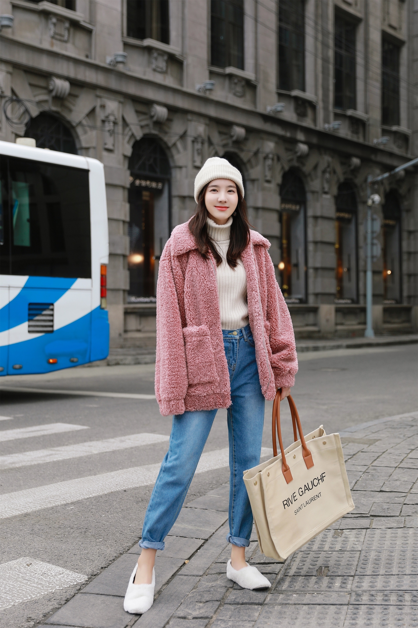 Ladies Fake Fur Coat