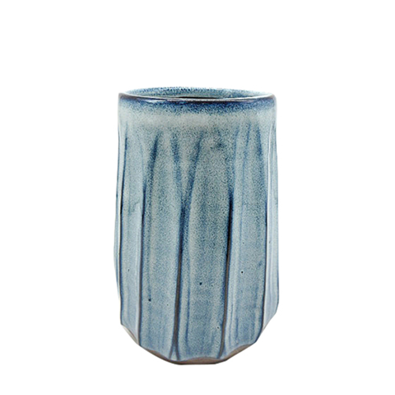 ceramic flower pot