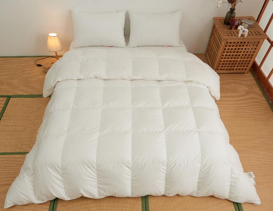 down alternative quilt