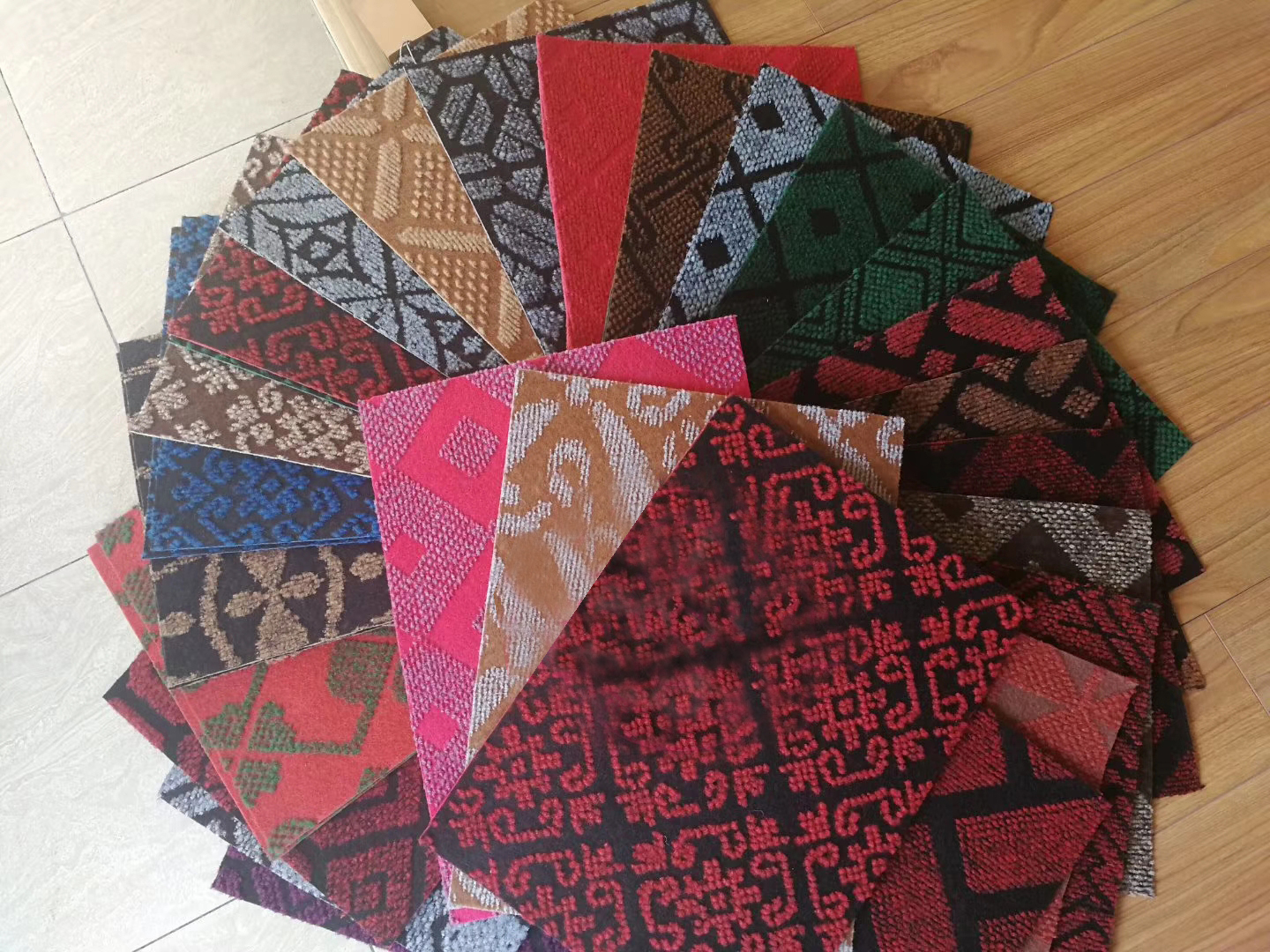 Non woven exhibition carpet