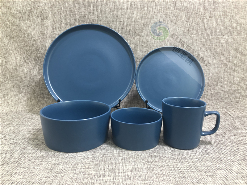 Color Glaze Dinnerware