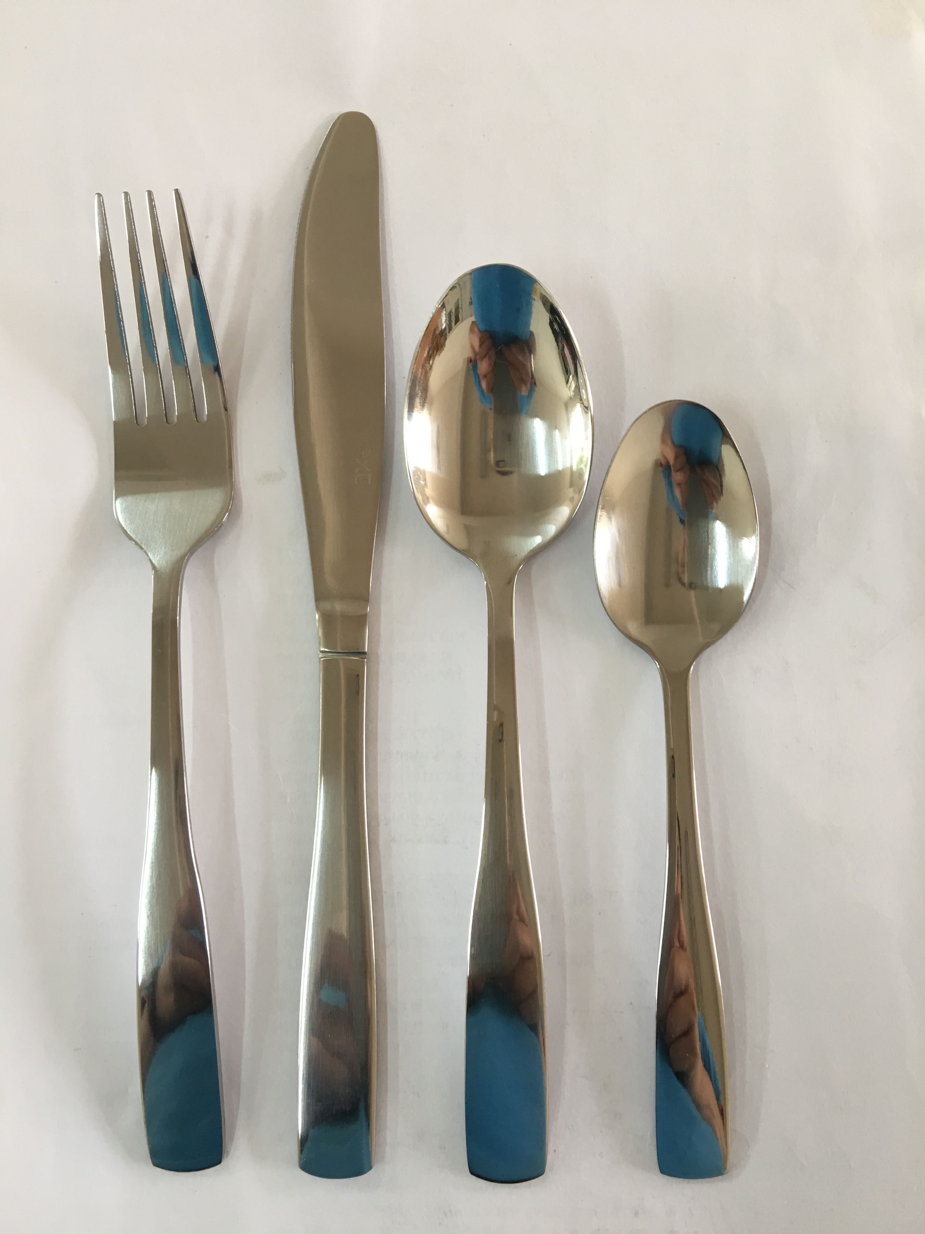 16 Pcs Stainless Steel Cutlery Set