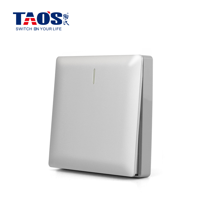 10A 1 gang 1 way / 2 way switch (wide dolly) + fluorescent strip