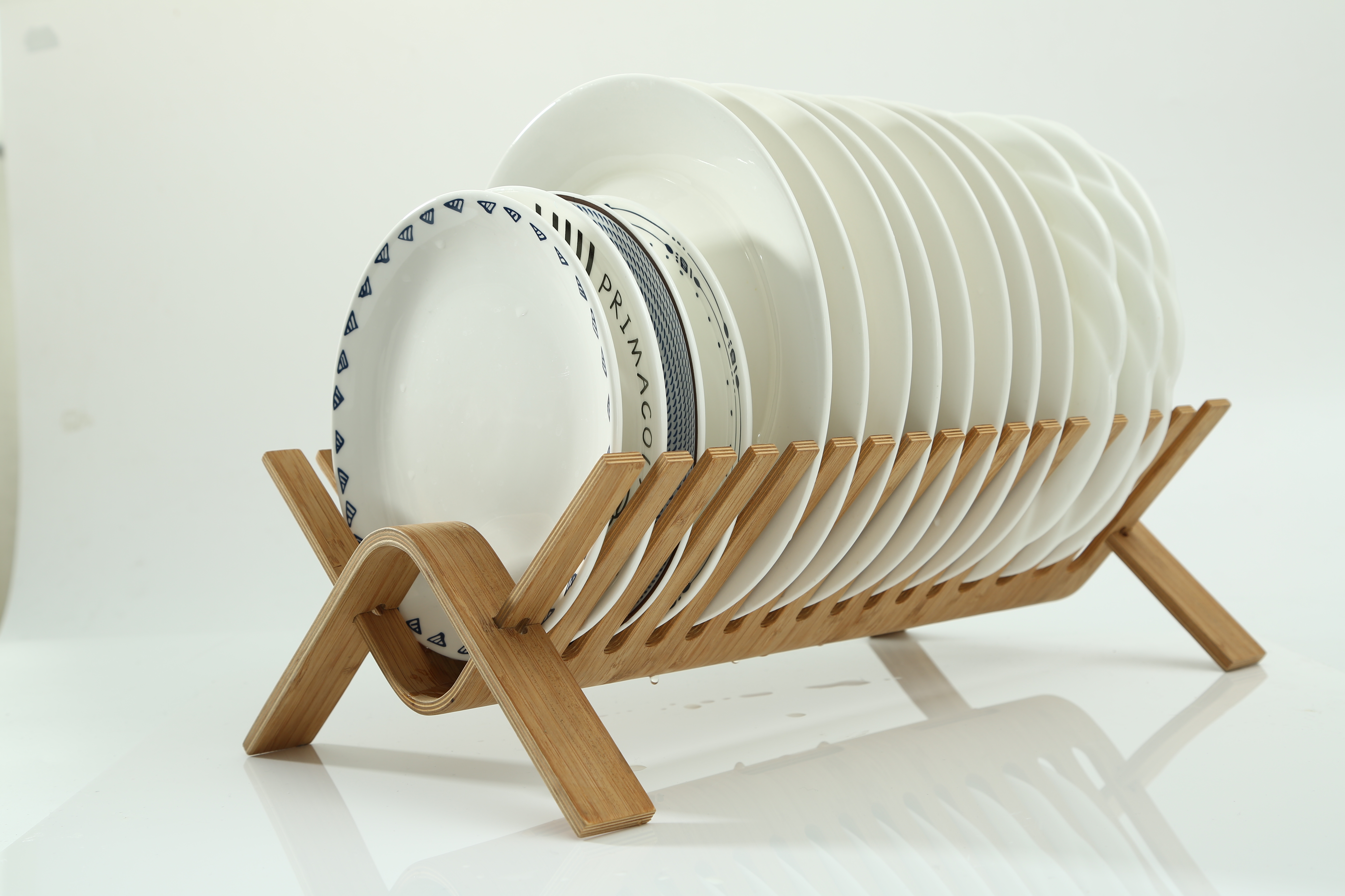 Dish drainer