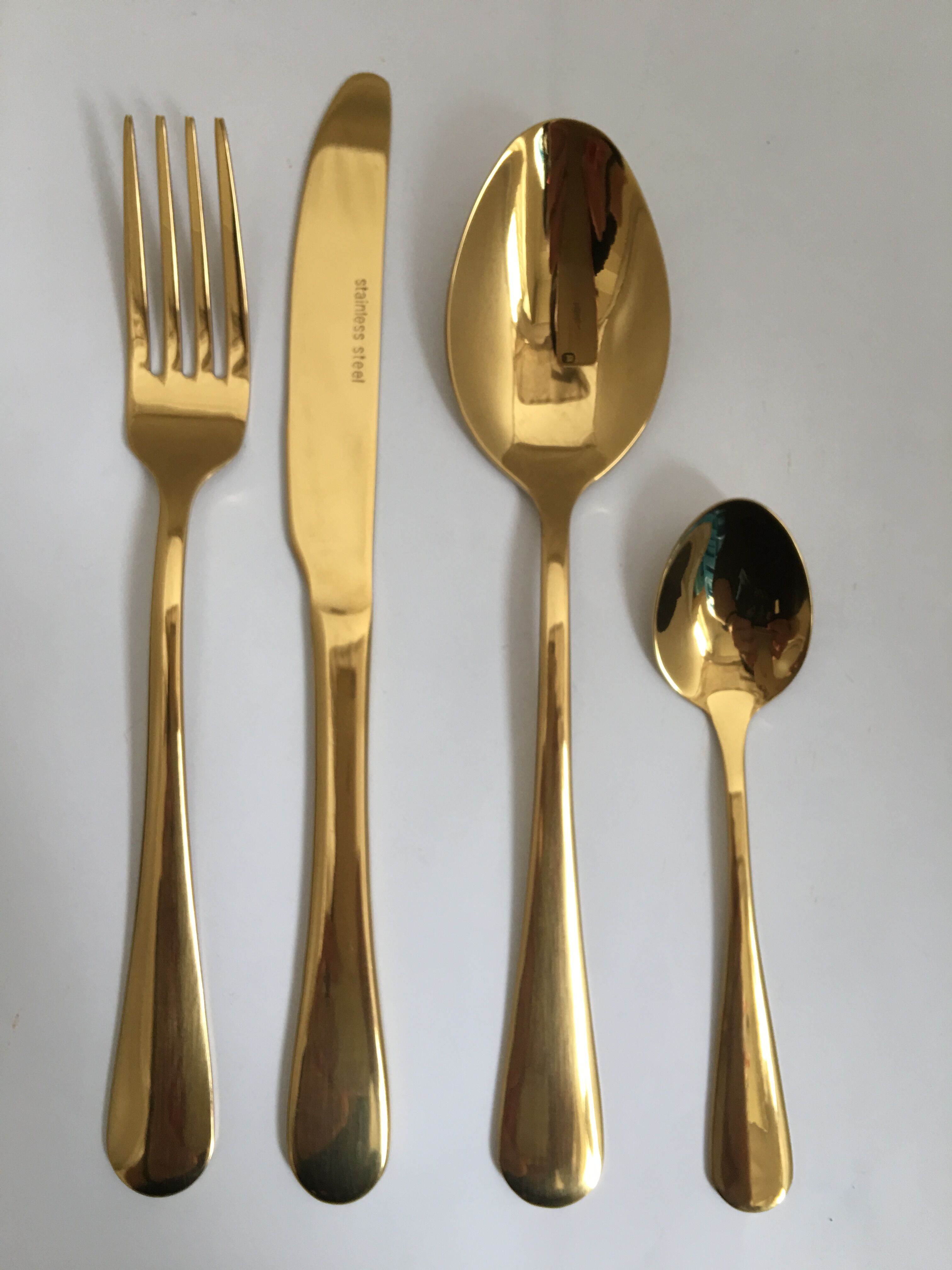 16 Pcs Stainless Steel Cutlery Set