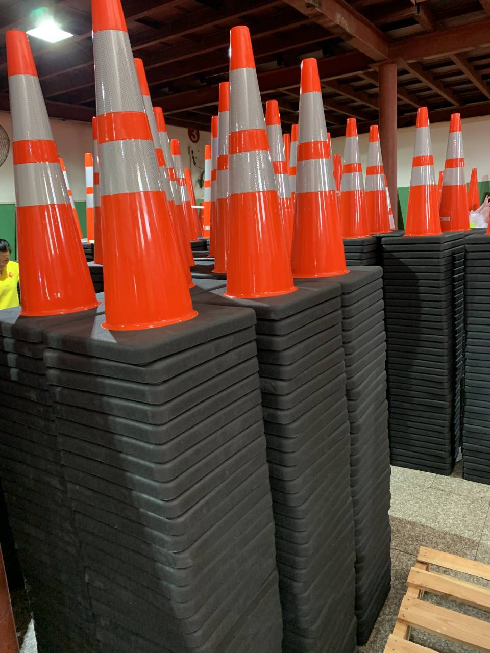 Safety cone