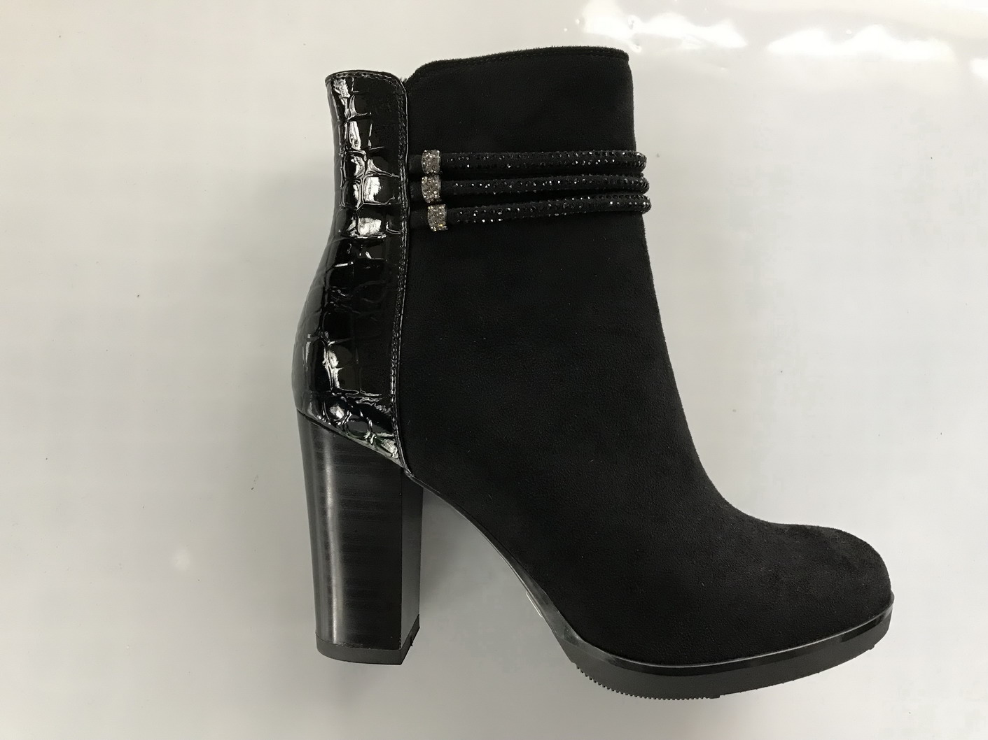 Chengdu Lady Boots
