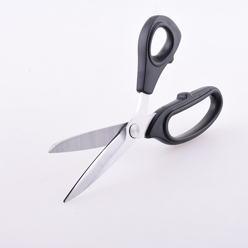 8-1/4" Sewing scissors