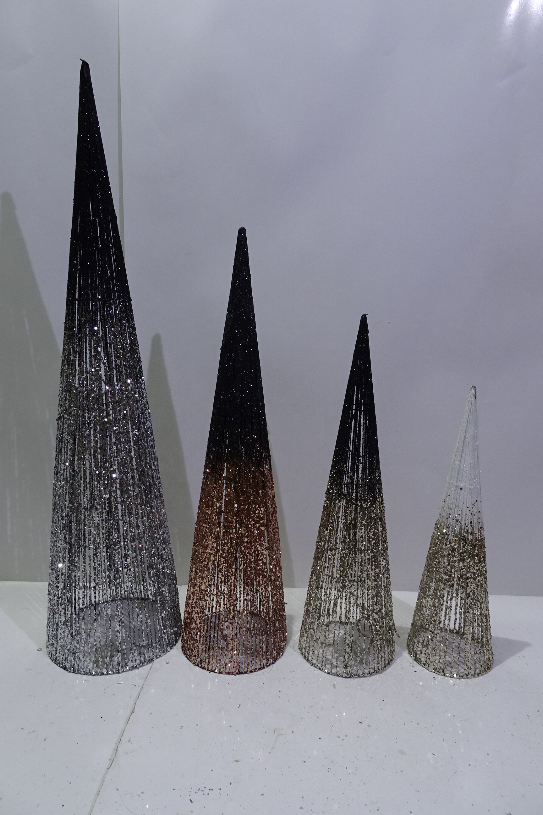 Cotton line cone tree with battery lights