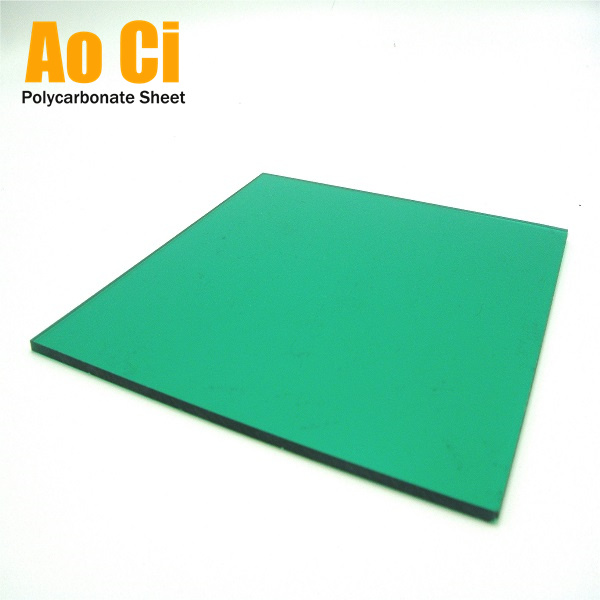 Green solid polycarbonate sheet with UV layer