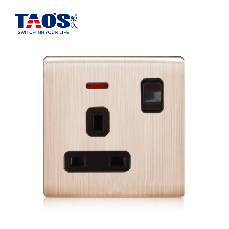 13A 1 gang switched socket + neon