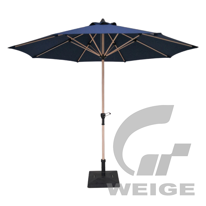 2.7m Crank Umbrella woodlook