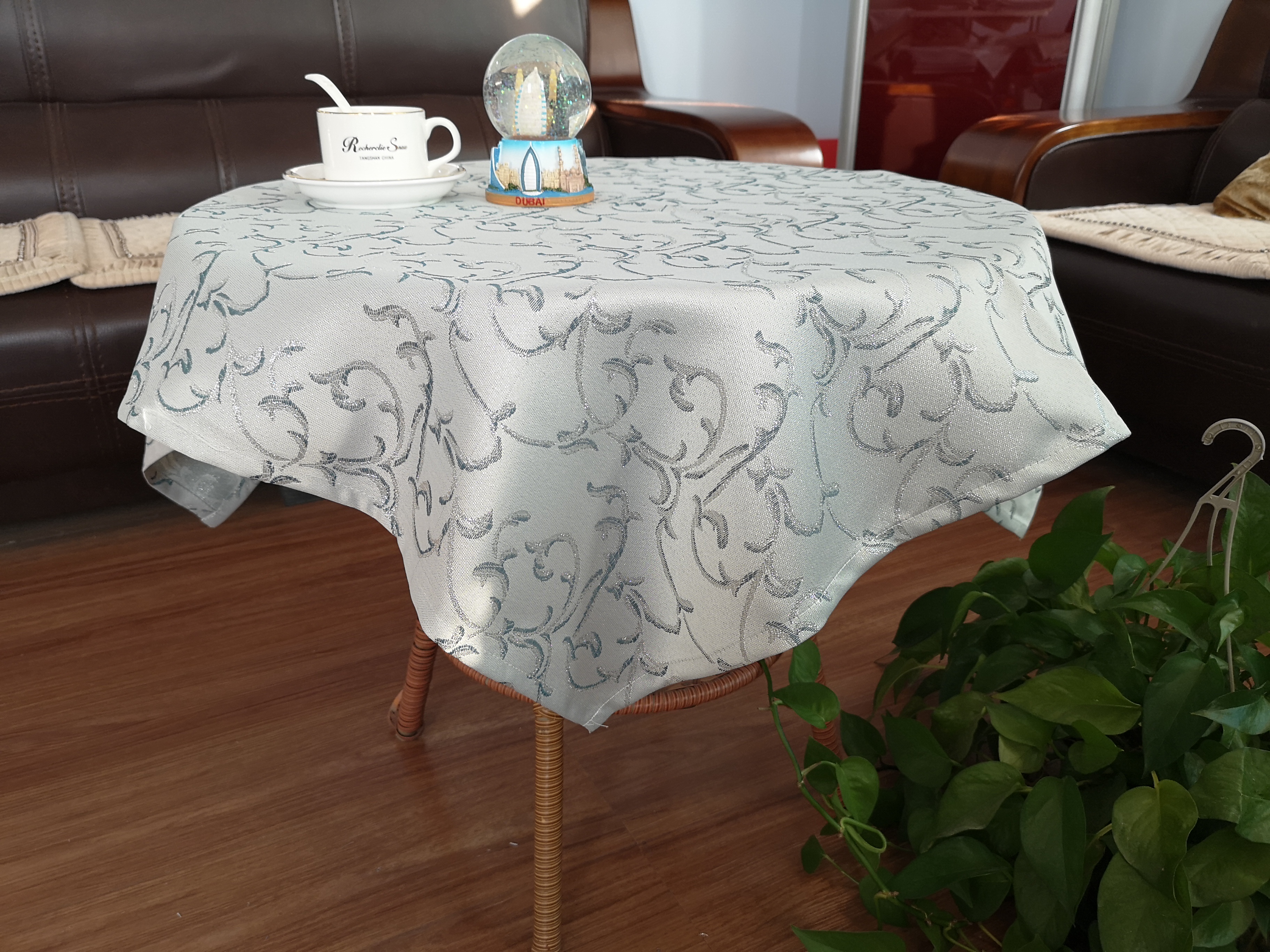 Polyester Jacquard table cloth/Manufacturer