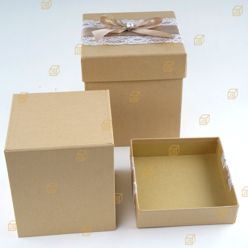 Kraft paper square holiday gift box customization