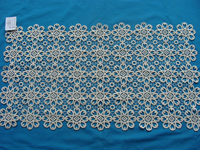 QINGZHOU SHUNFA EMBROIDERY CO.,LTD. – manta de lana 4