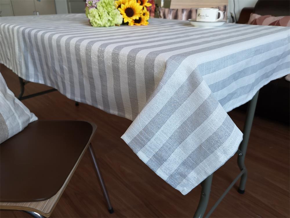 Shiny striped table cloth from manufacturer in Shandong