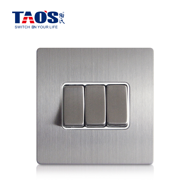 10A 3 gang 1 way / 2 way switch