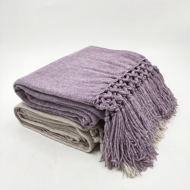 Chenille Fringed Throw
