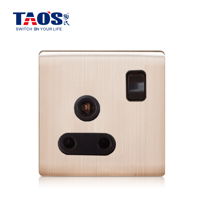 15A 1 gang switched round-pin socket