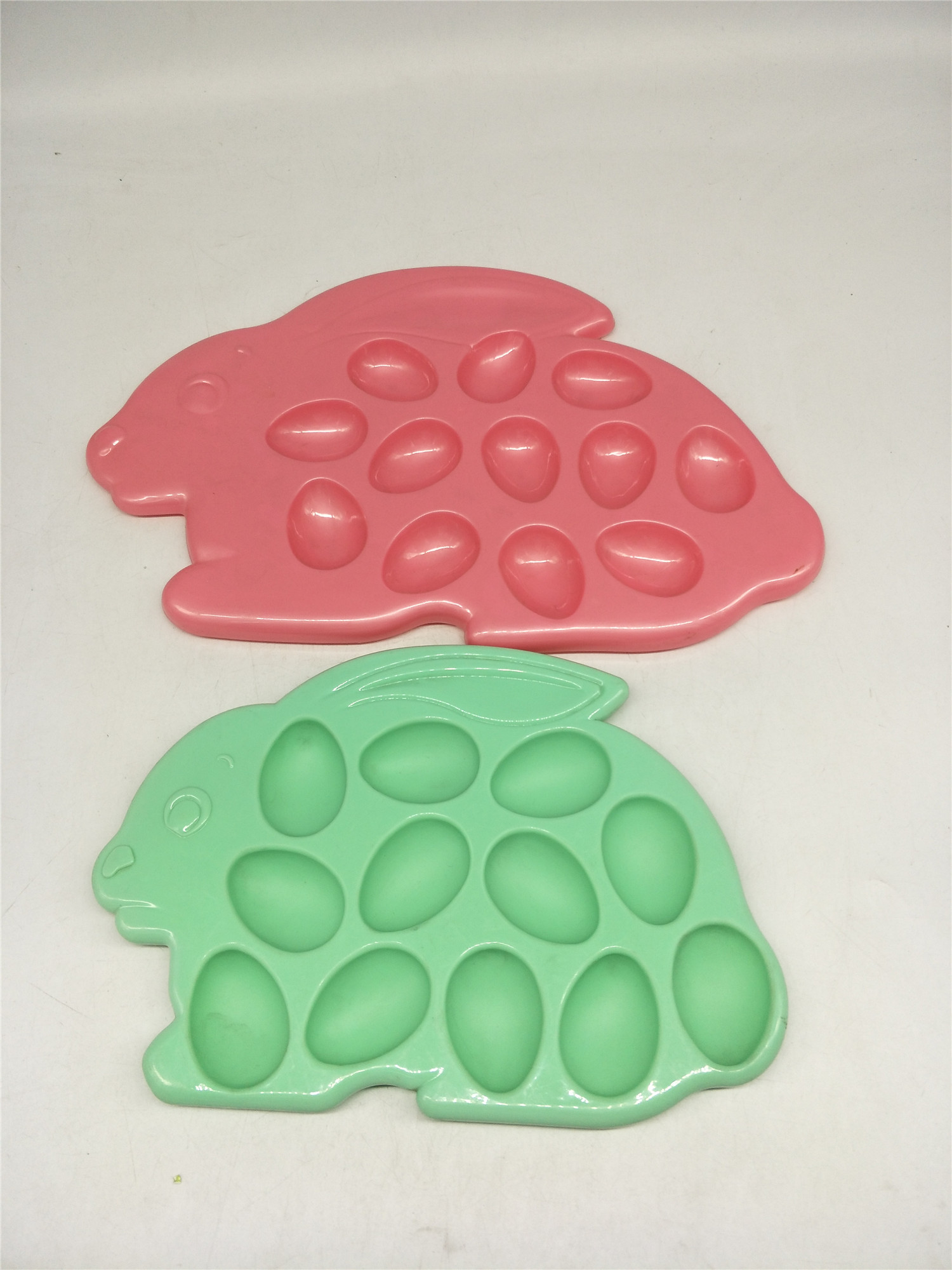 sunup easter rabbit tray
