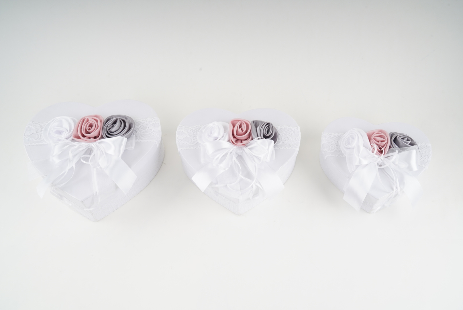 Wedding series bridesmaid heart-shaped gift box customization