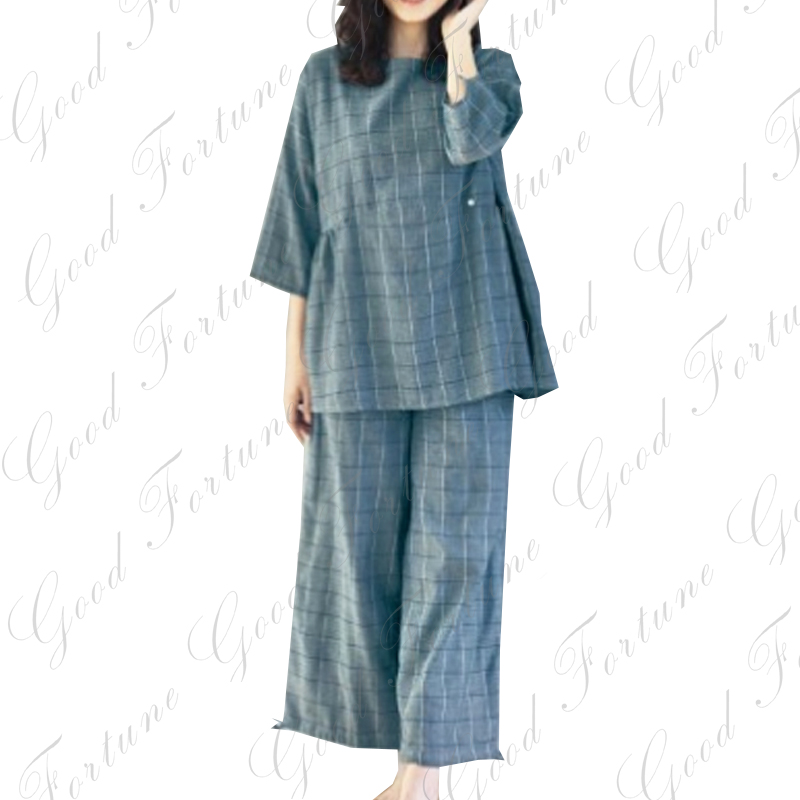 CHECK Pyjamas