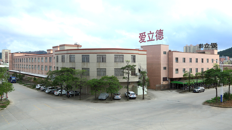 Yangjiang Yongqin Trading Co., Ltd. – Knife set 1
