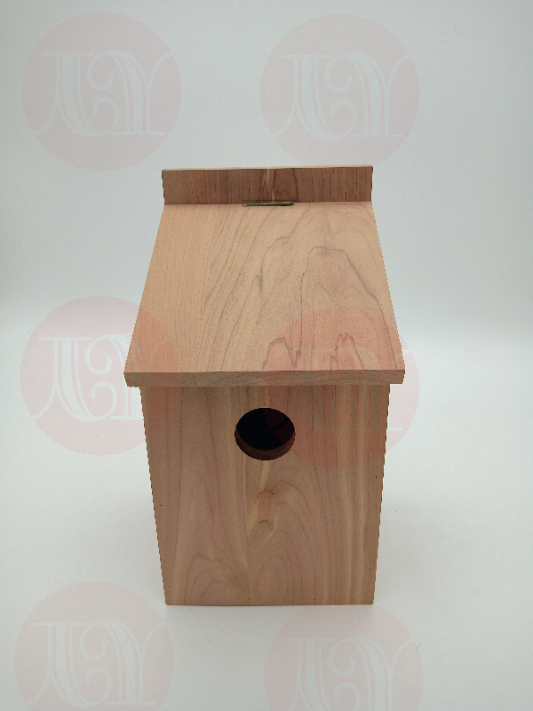 red cedar birdhouse