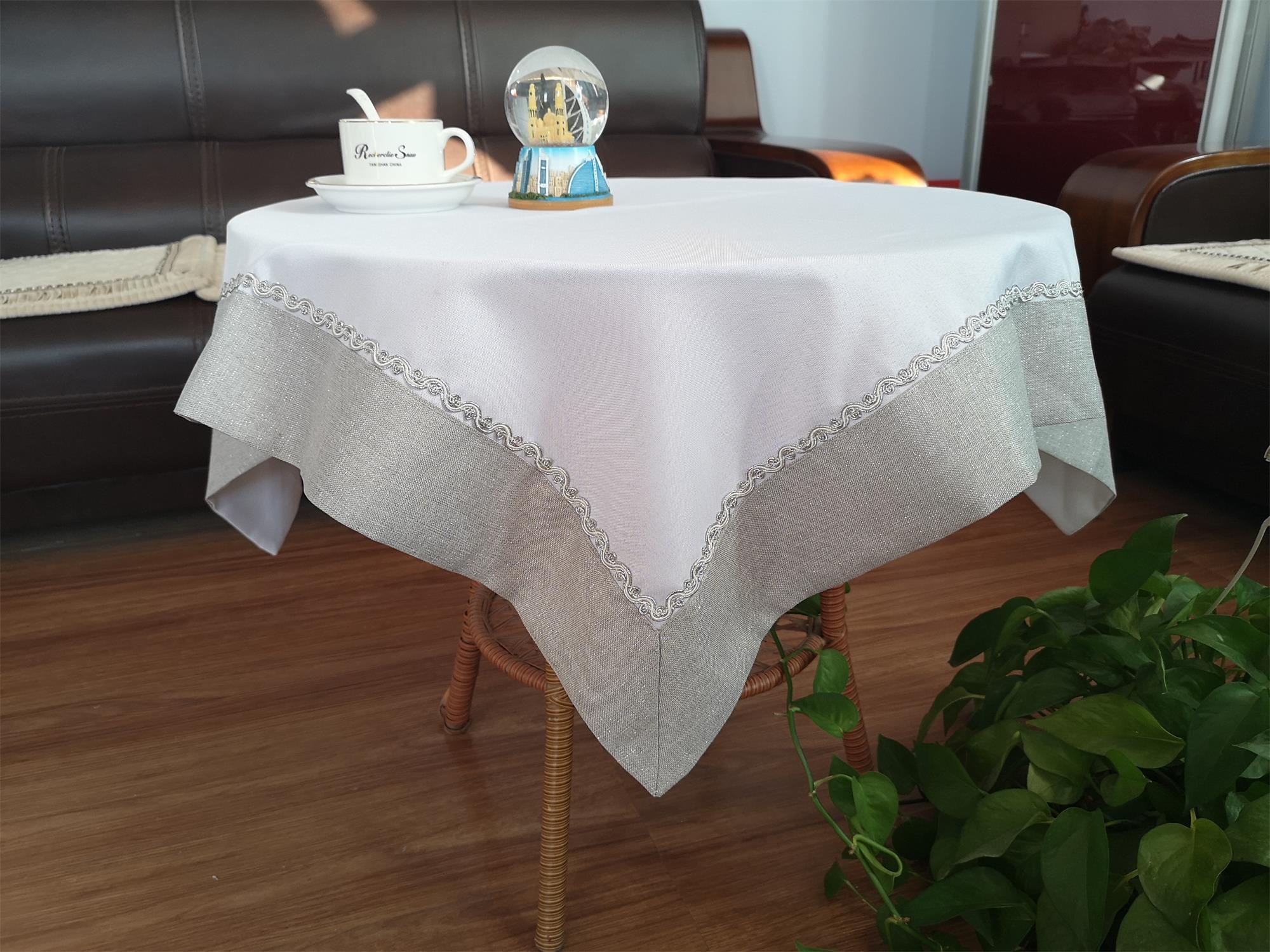 polyester splice tablecloth with shiny fabric/manufacturer