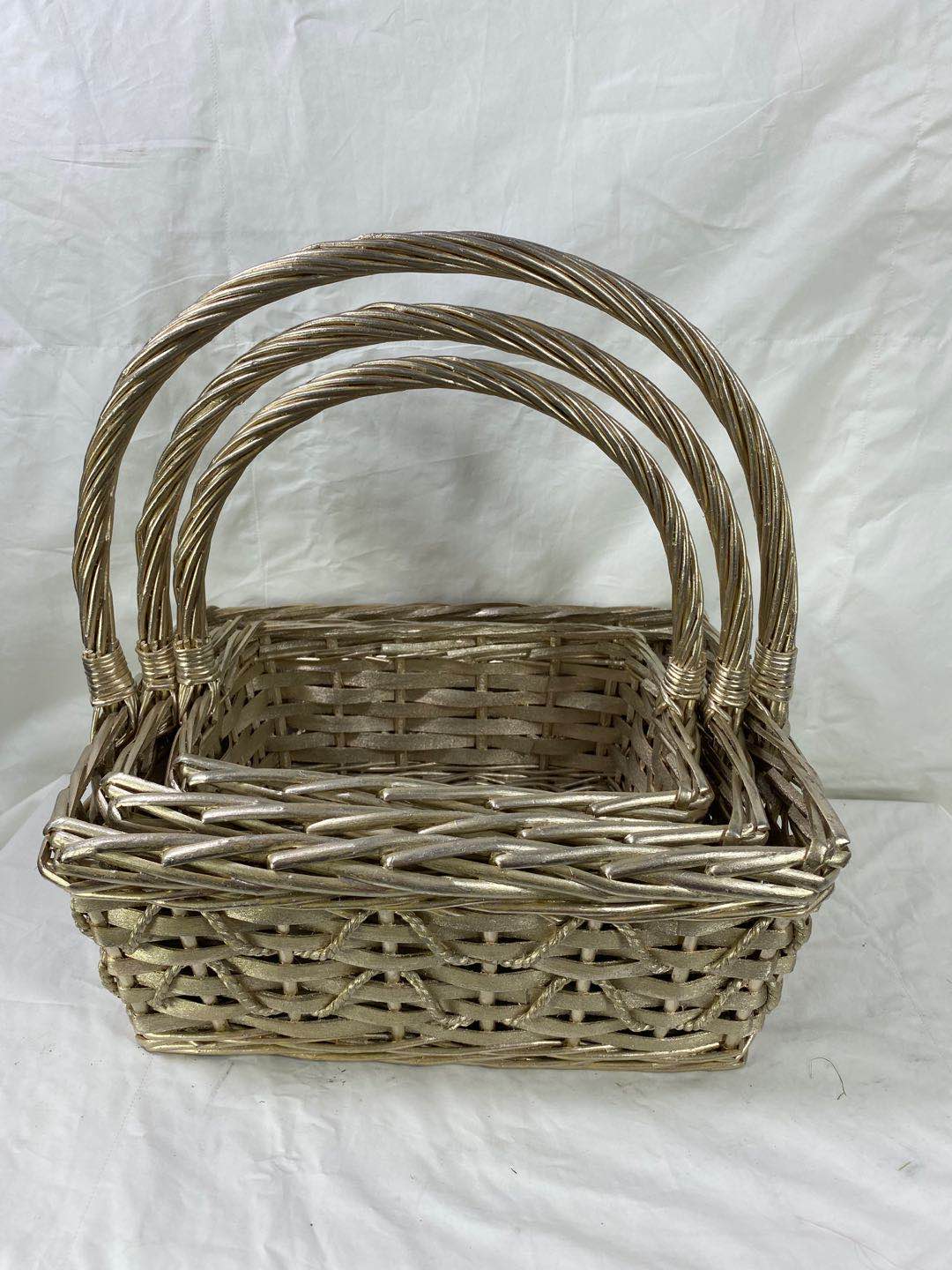 Creative handmade Christmas baskets WICKER WILLOW WEAVING BASKET