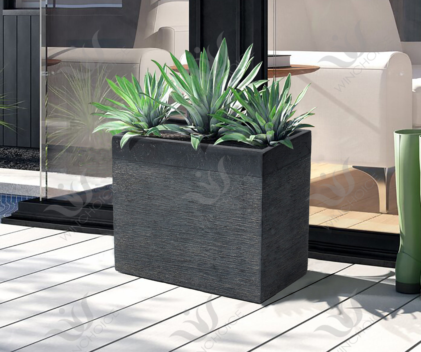 Tall rectangle planter