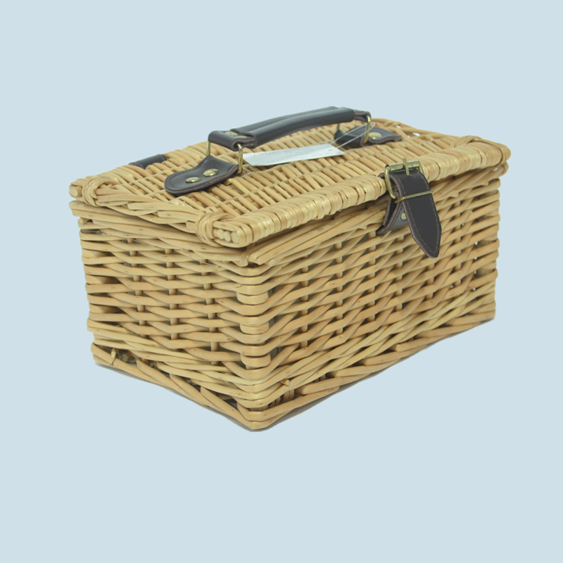 WILLOW BASKET lunch basket