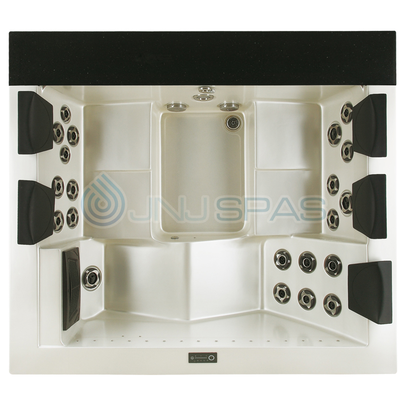 Massage bathtub