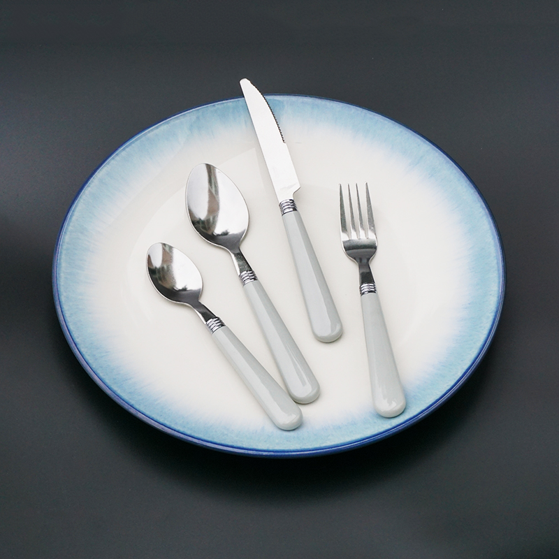 Customized Screen Printing Plastic Handle Cutlery Set