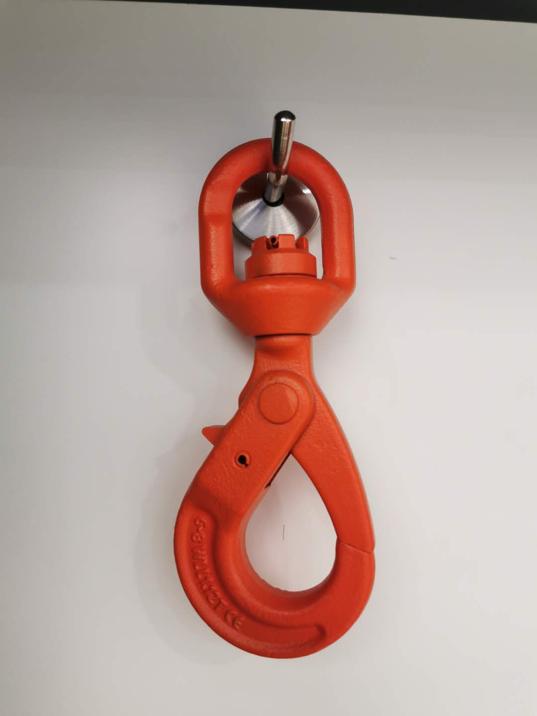 G80 Swivel self lock hook safety hook