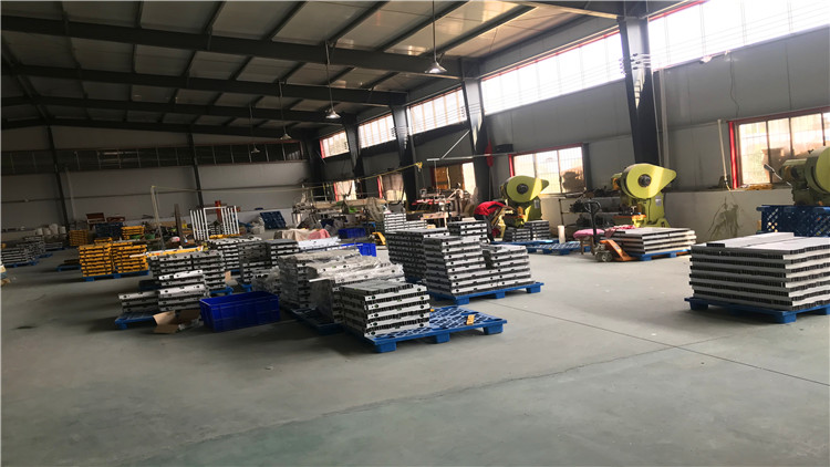 Yucheng Dewen Measuring Tools Co., Ltd. – level 2
