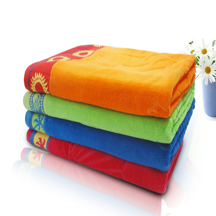 Yarn dyed cotton beach towel