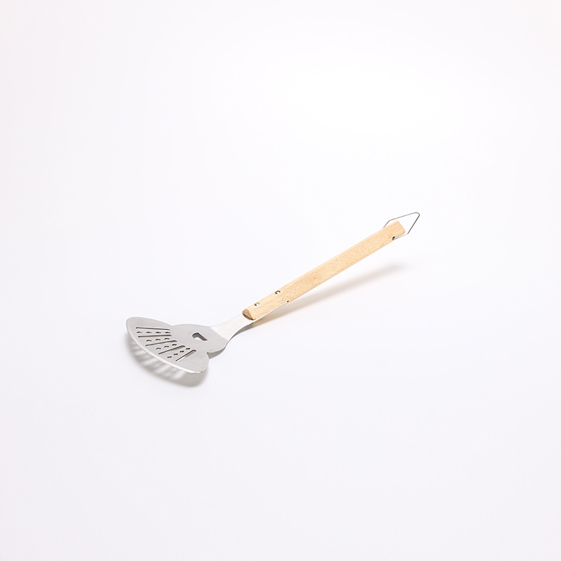 Sabre 2020 High quality and new design stainless steel TURNER with oak wood handle