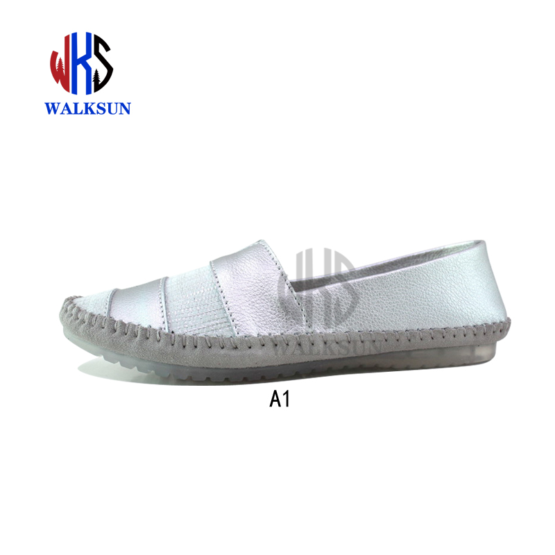 Moccasin shoes