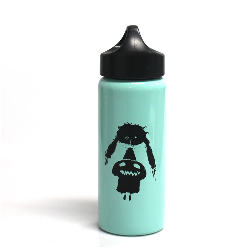 Stainless steel water bottle