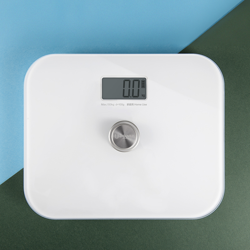 Personal scale Battery-free