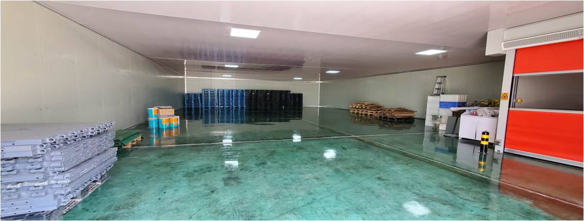Dalian Yirong International Trading Co., Ltd. – other disposable supplies 3