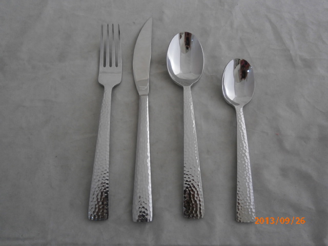 16 Pcs Forged Cutlery Set