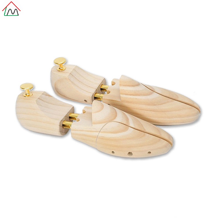 Adjustable Men's New Zealand Pine Wooden Shoe Tree