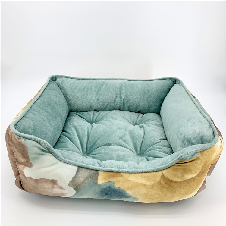 Printed crystal mink pet bed