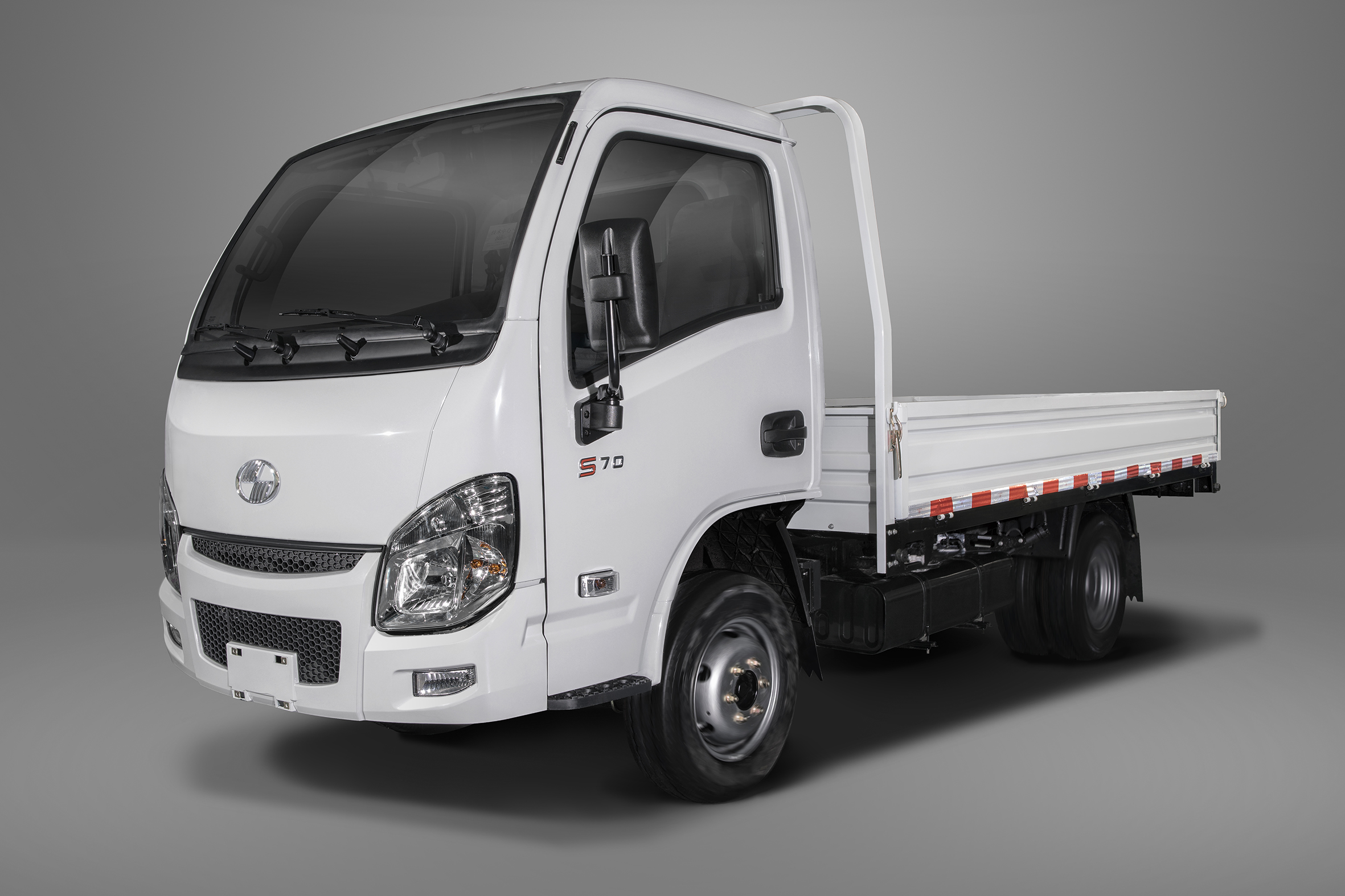 Yuejin S70 Gasoline Truck