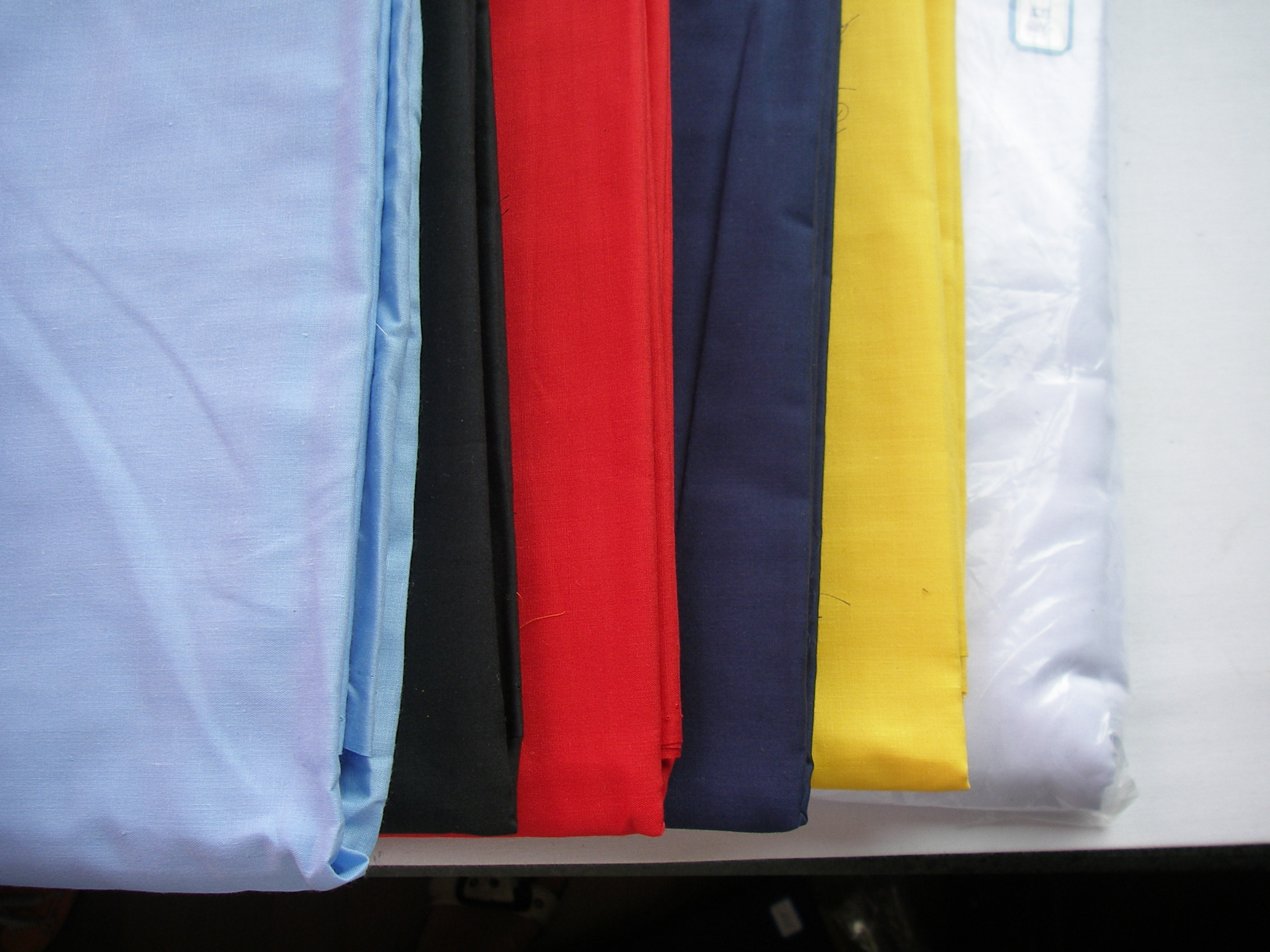 Tc White Dyed And Pritned Fabrics