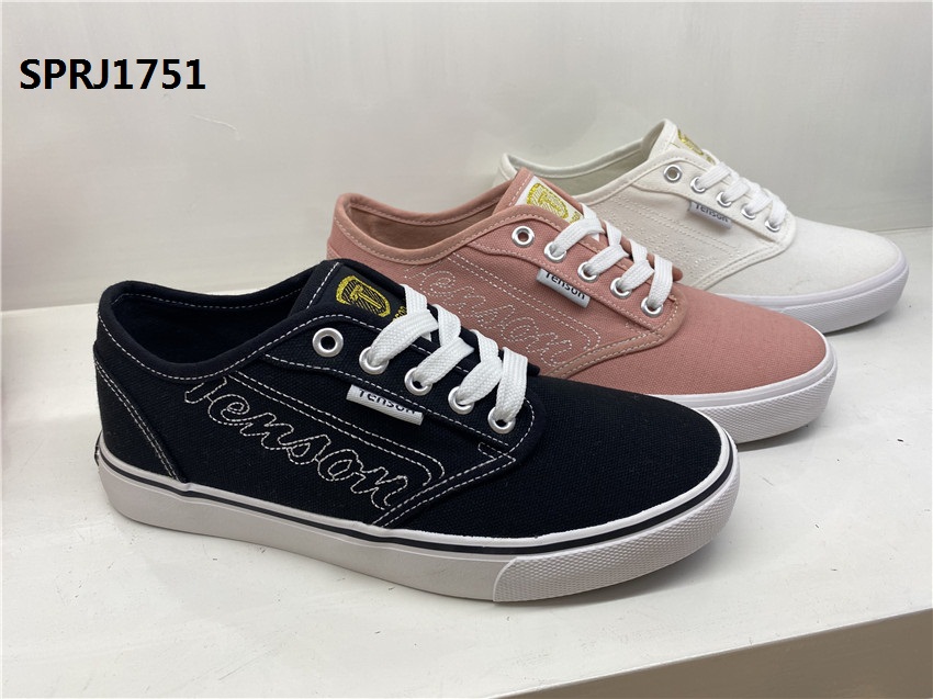 Ladies rubber shoes