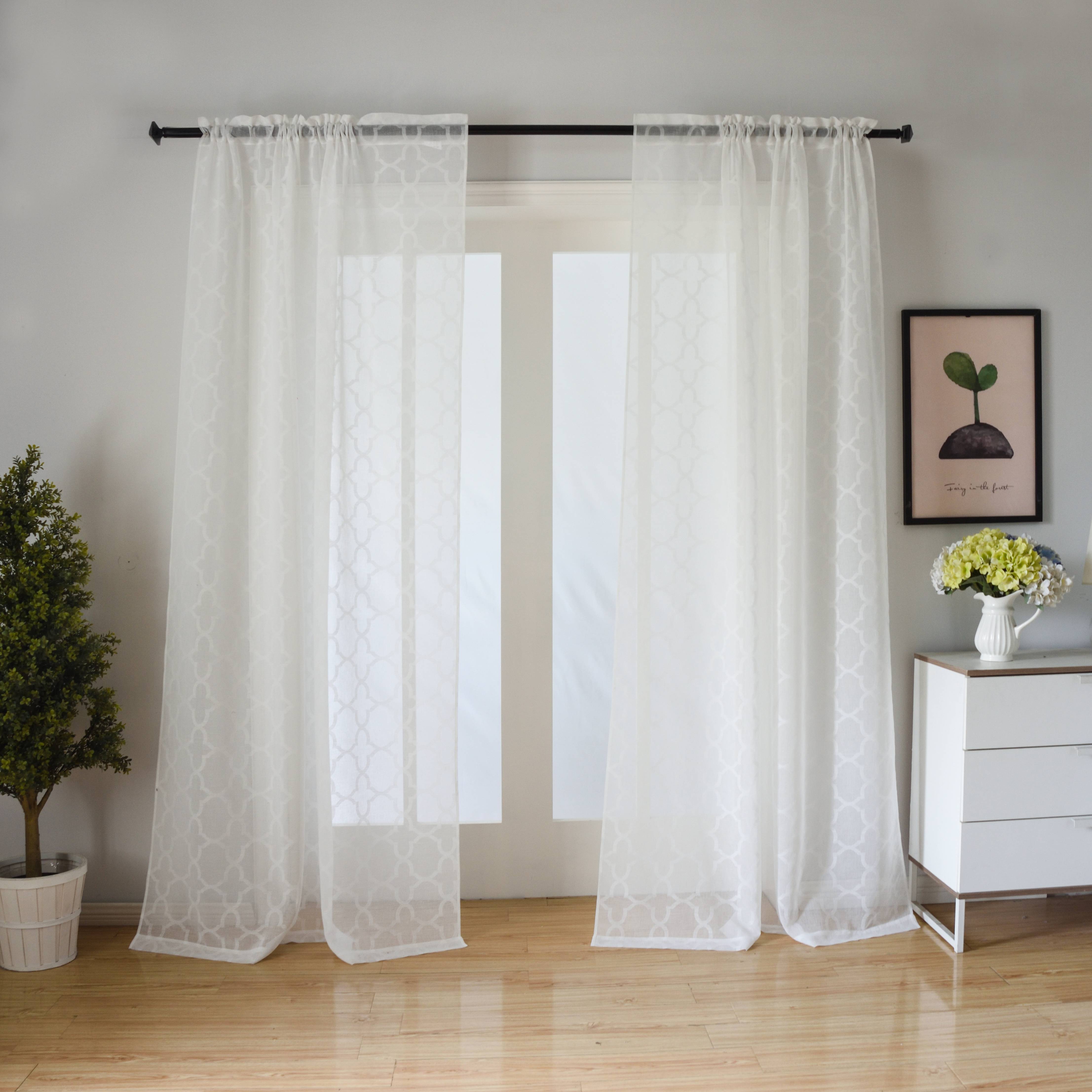 cut-out curtain