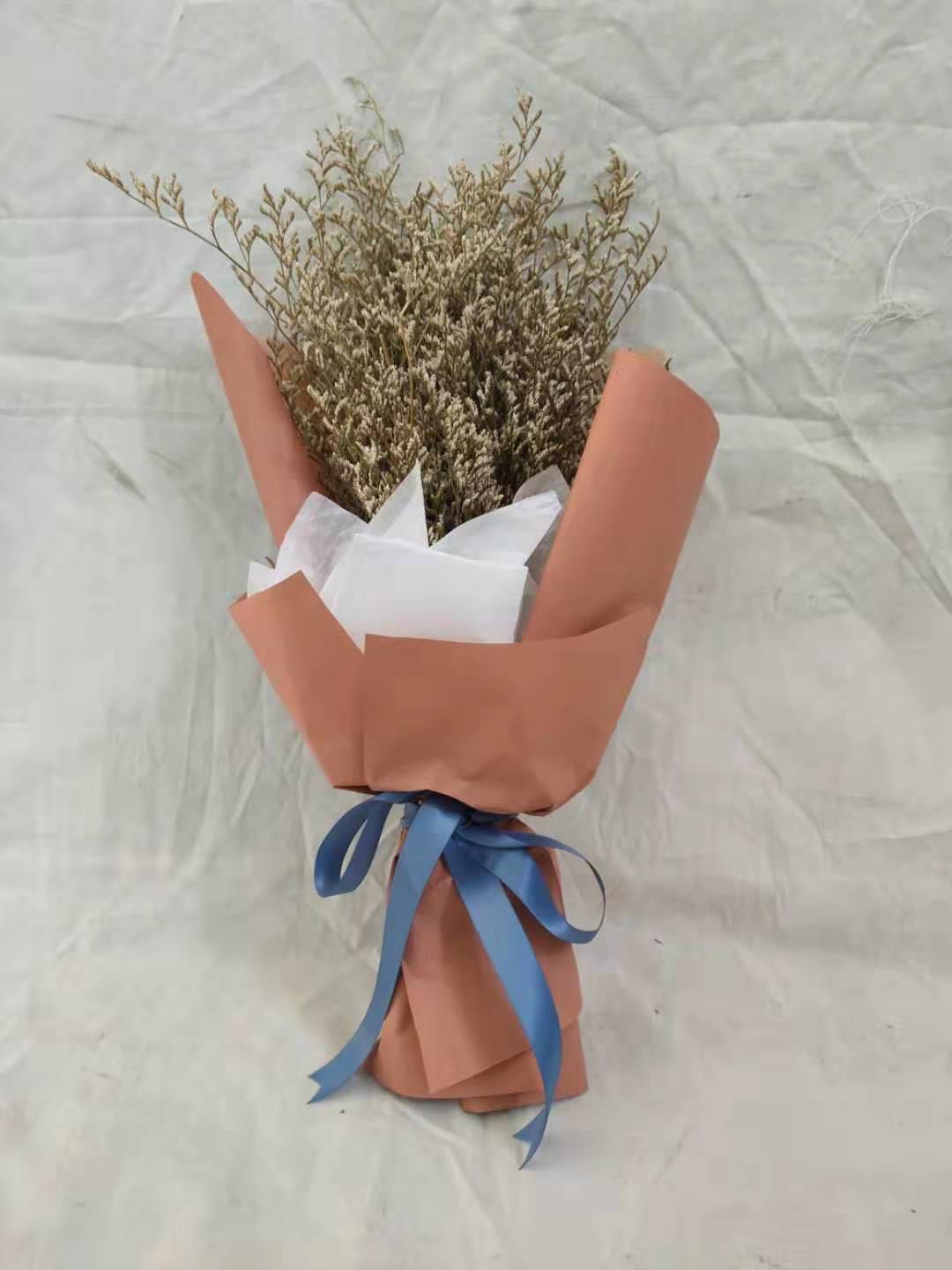 Dried flower bouquet